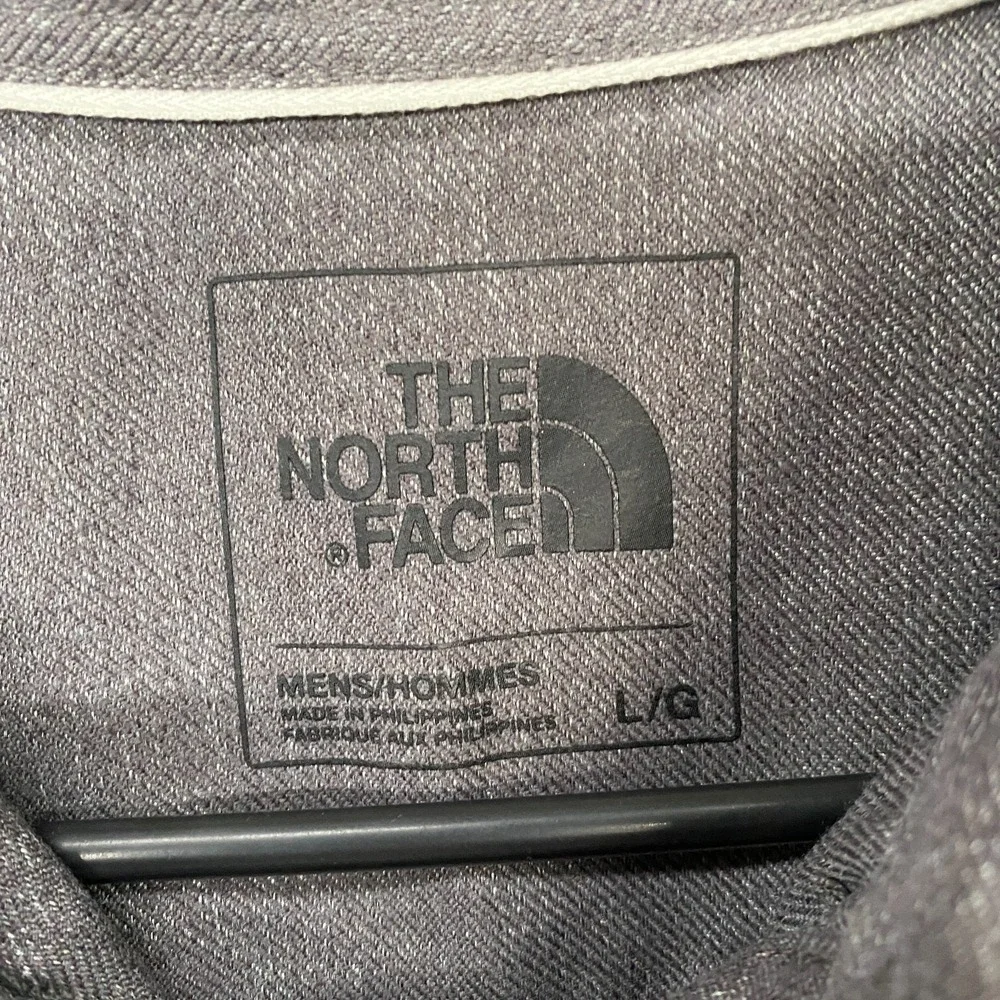 The North Face Shirt Mens Large Gray Midweight Long Sleeve Knit Everyday